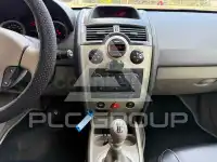 2005 Renault Megane