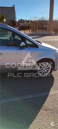2005 Opel ZAFIRA