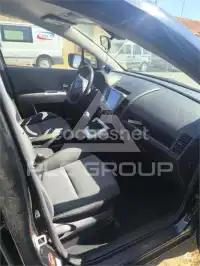 2006 Mazda 5