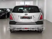 2006 KIA Rio