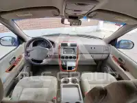 2006 KIA Carnival