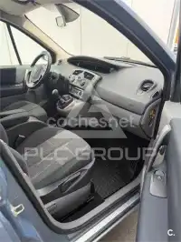 2006 Renault Scenic