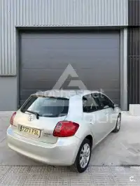 2007 Toyota AURIS