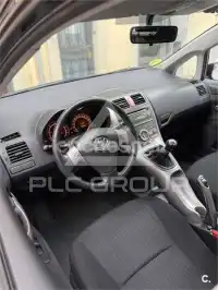2007 Toyota AURIS