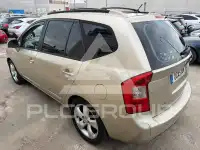 2007 KIA Carens