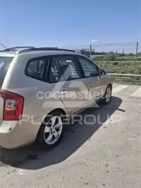 2008 KIA Carens