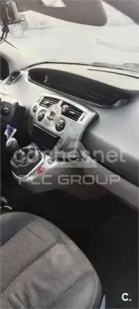2008 Renault Scenic