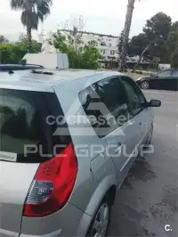 2008 Renault Scenic