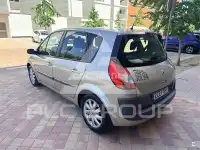 2008 Renault Scenic