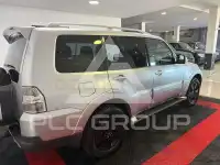 2009 Mitsubishi MONTERO