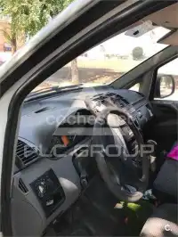 2009 Mercedes Benz Vito