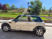 2009 Mini COOPER