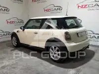 2009 Mini COOPER