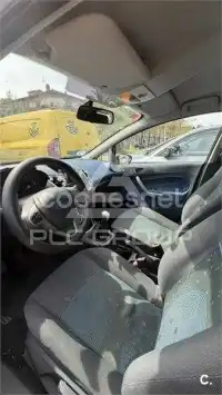 2009 Ford FIESTA