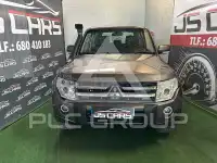 2010 Mitsubishi MONTERO