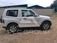 2010 Mitsubishi MONTERO