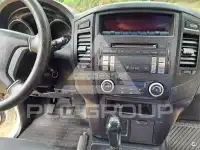 2010 Mitsubishi MONTERO