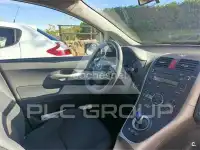 2010 Toyota AURIS