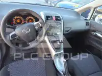 2010 Toyota AURIS