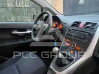 2010 Toyota AURIS