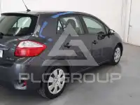 2010 Toyota AURIS