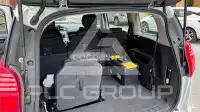 2010 Peugeot 5008