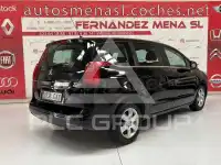 2010 Peugeot 5008