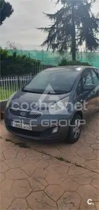 2010 KIA Venga