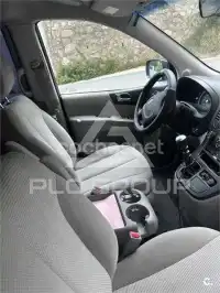 2010 KIA Carnival