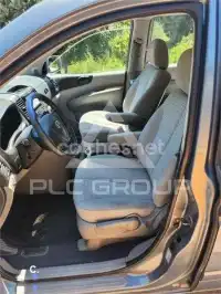 2010 KIA Carnival