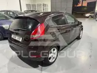 2010 Ford FIESTA