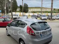2010 Ford FIESTA