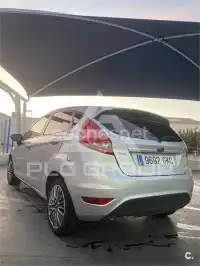 2010 Ford FIESTA