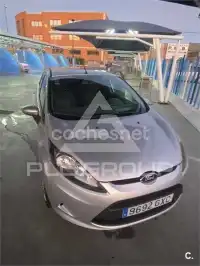 2010 Ford FIESTA