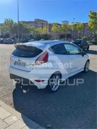 2010 Ford FIESTA