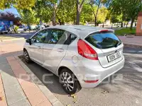 2010 Ford FIESTA