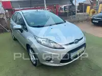2010 Ford FIESTA