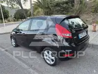 2010 Ford FIESTA