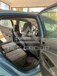 2010 Ford FIESTA