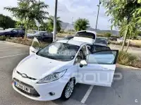 2010 Ford FIESTA