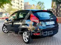 2010 Ford FIESTA