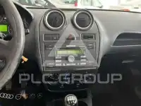 2010 Ford FIESTA