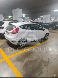 2010 Ford FIESTA