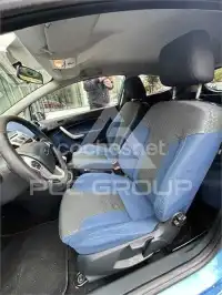 2010 Ford FIESTA