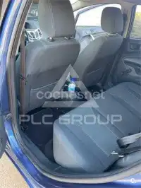 2010 Ford FIESTA