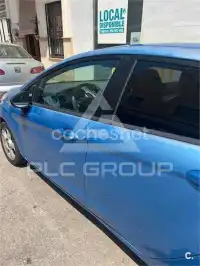 2010 Ford FIESTA