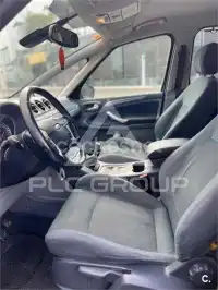 2010 Ford S-Max