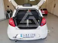 2010 Ford KA