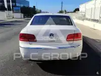 2010 Volkswagen PHAETON