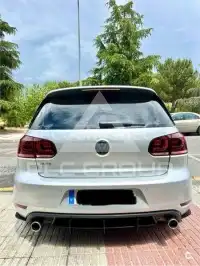 2010 Volkswagen GOLF